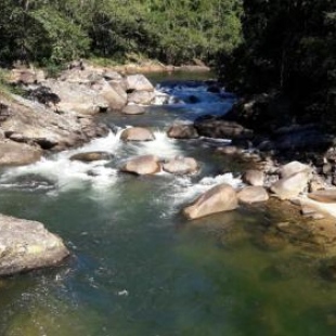 Фотография гостевого дома Recanto do Rio casa branca São Romão Lumiar