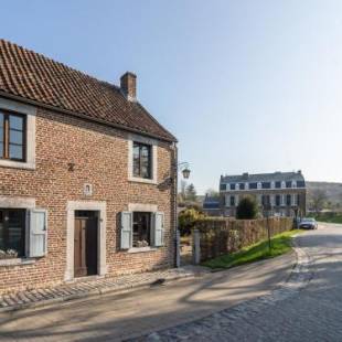 Фотографии гостевого дома 
            Beautiful Cottage by the Forest in Limburg