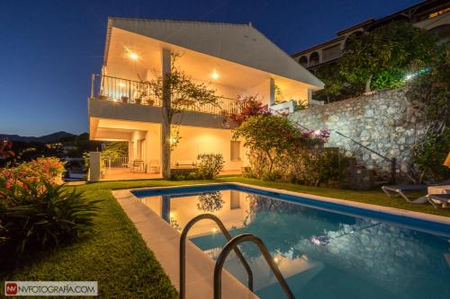 Фотографии гостевого дома 
            Villa sobre el Mar Alborán