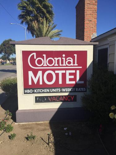 Фотография мотеля Colonial Motel