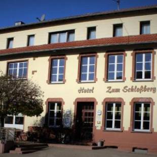 Фотографии гостиницы 
            Hotel Restaurant zum Schlossberg