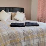 Фотография гостевого дома (7SM-11)Dreams Serviced Accommodations- Staines/Heathrow