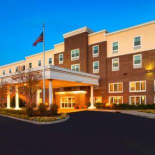 Фотографии гостиницы 
            Hampton Inn & Suites Yonkers