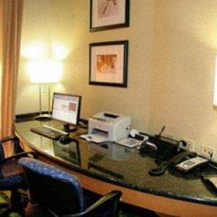 Фотографии гостиницы 
            SpringHill Suites Houston Pearland