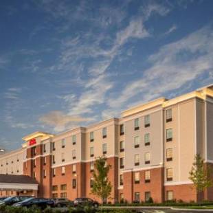 Фотографии гостиницы 
            Hampton Inn & Suites Yonkers - Westchester